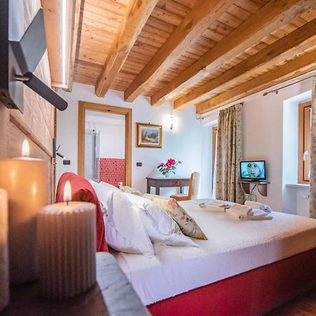 Au Berceau Du Bien-Etre Villa Chambave Exteriör bild