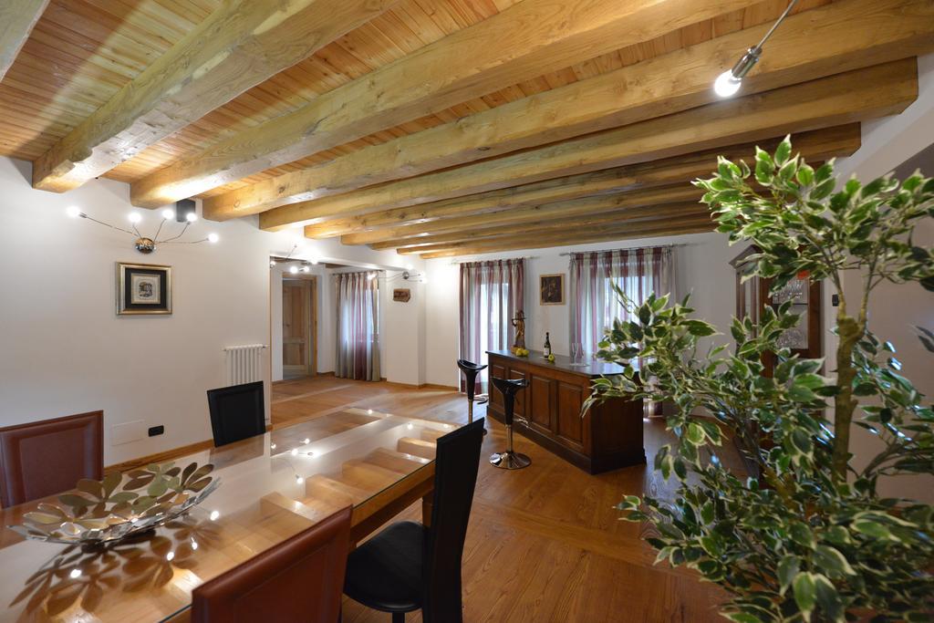 Au Berceau Du Bien-Etre Villa Chambave Rum bild