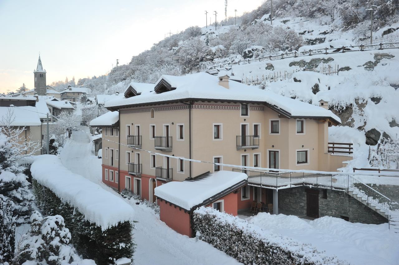 Au Berceau Du Bien-Etre Villa Chambave Exteriör bild