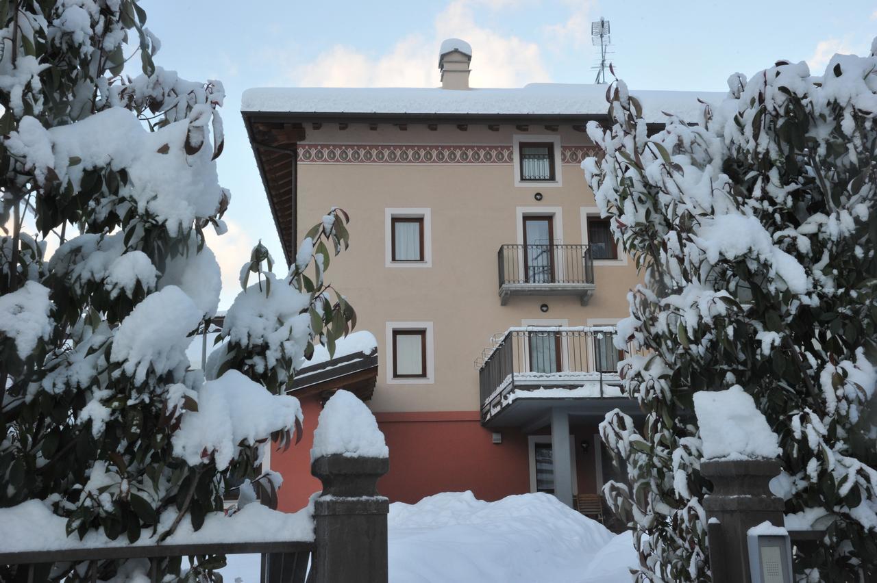 Au Berceau Du Bien-Etre Villa Chambave Exteriör bild