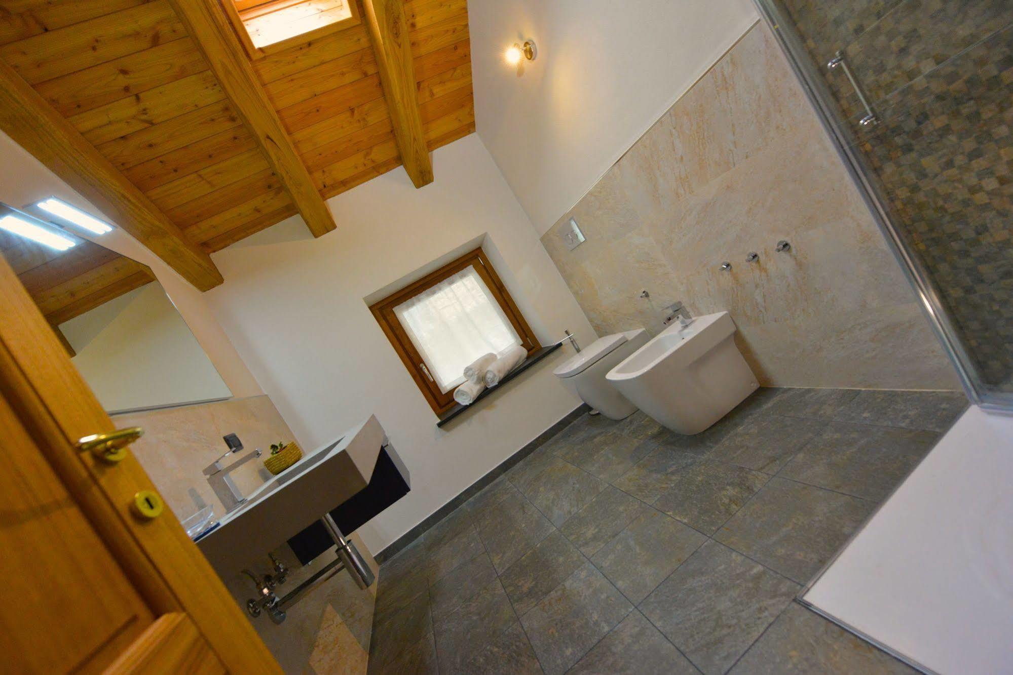 Au Berceau Du Bien-Etre Villa Chambave Exteriör bild