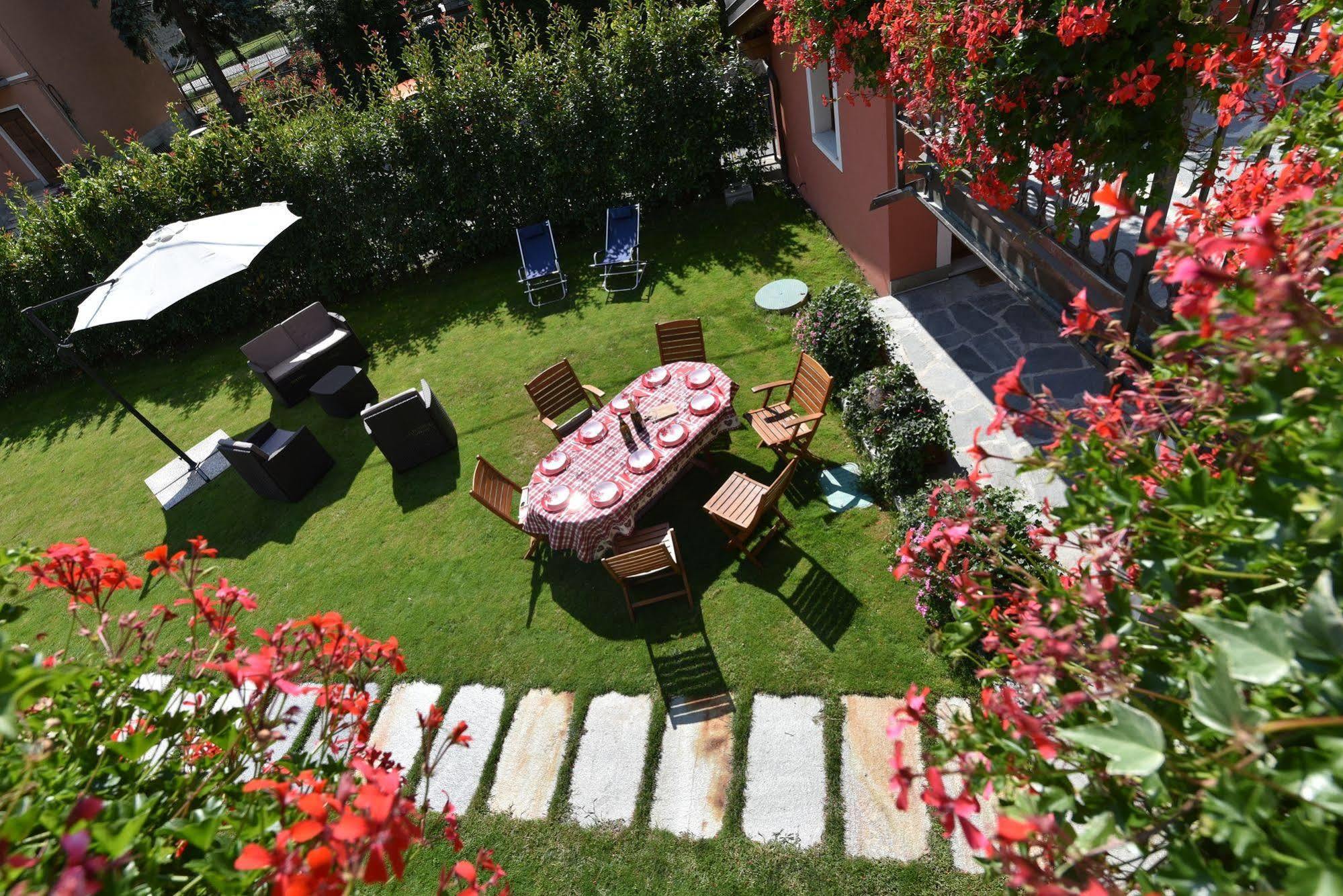 Au Berceau Du Bien-Etre Villa Chambave Exteriör bild